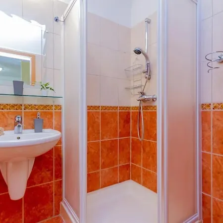 Akvarell House Ac/free Parking Apartament *