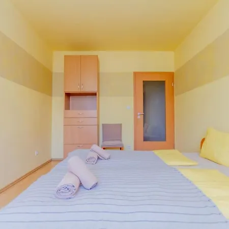 Akvarell House Ac/free Parking Apartment Budapest